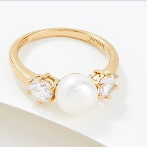 Diamonique Cultured Pearl & Round Cut Bridal Ring